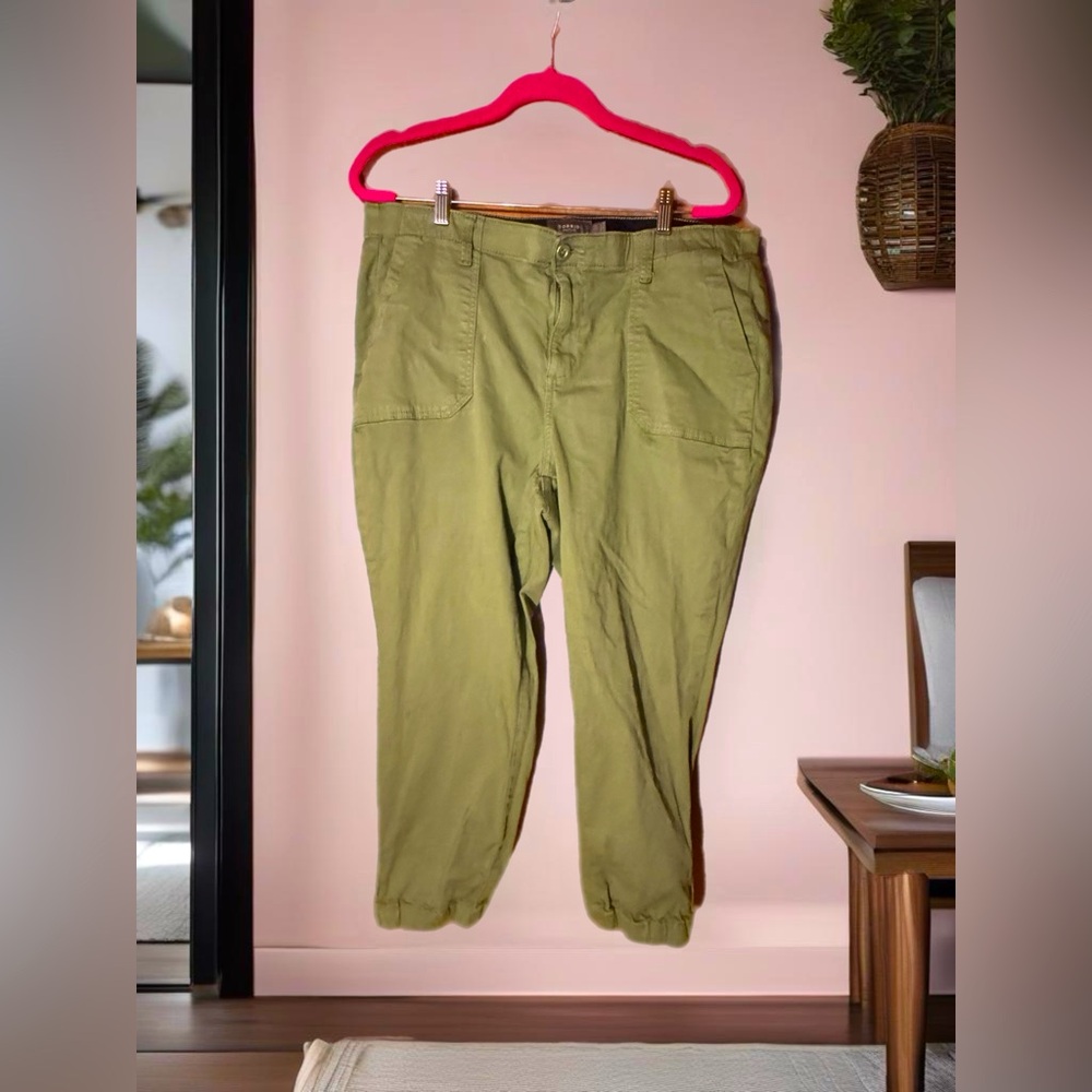 TORRID Feel The Fit Stretch Twill Joggers With Ankle Zip, Green Size 18R